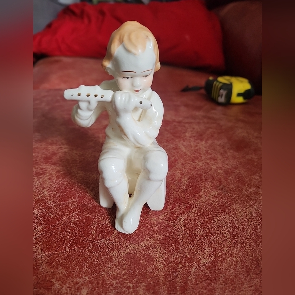 Porcelain Figurine Boy Playing Flute 5” Japan 3in Wide